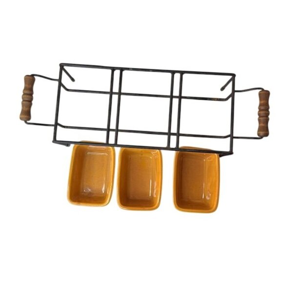 Set Of 3 Ceramic Yellow Serving Dishes With Metal Rack & Wooden Handles - Picture 6 of 8